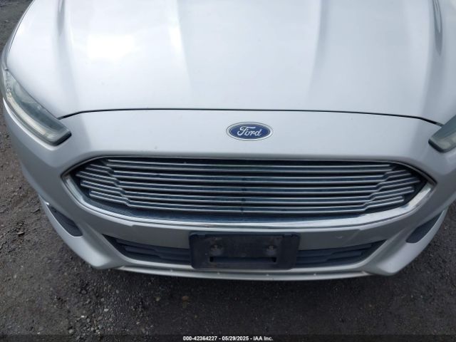 3FA6P0H72GR120891 Ford FUSION SE