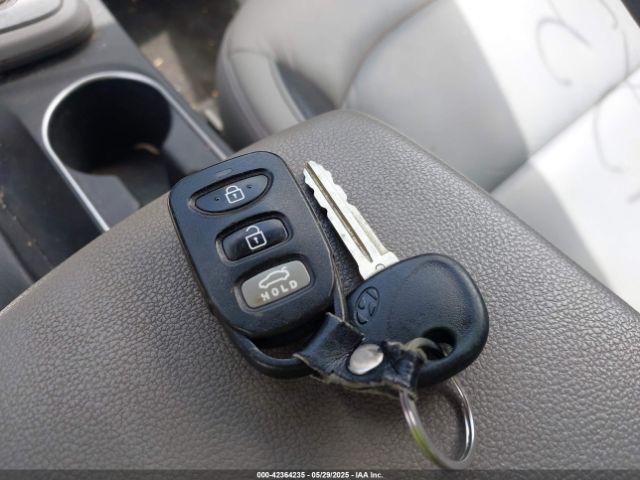 5NPD74LF1HH167096 Hyundai ELANTRA SE