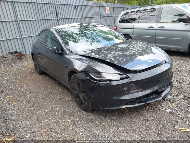 Tesla MODEL 3 2024 5YJ3E1EB6RF830852 Image 1