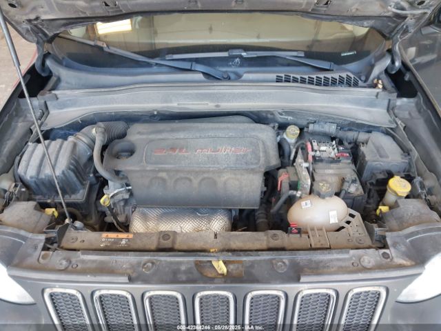 2016 JEEP RENEGADE ZACCJBBTXGPD88727 Photo 9