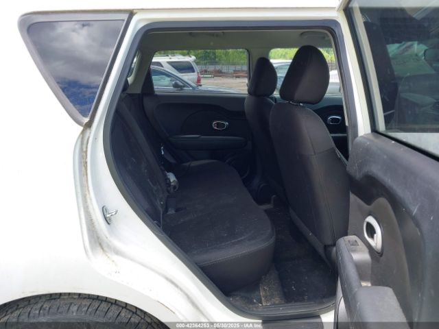 KNDJN2A23G7293945 KIA Soul