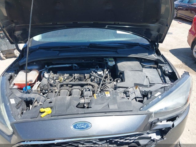 1FADP3M29HL324008 Ford FOCUS SEL