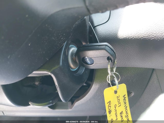1FADP3M29HL324008 Ford FOCUS SEL