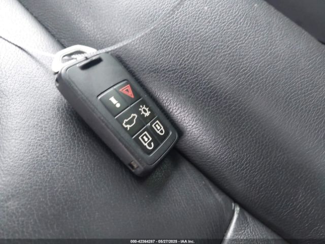 2015 VOLVO XC60 YV440MDC0F2603635 Photo 10