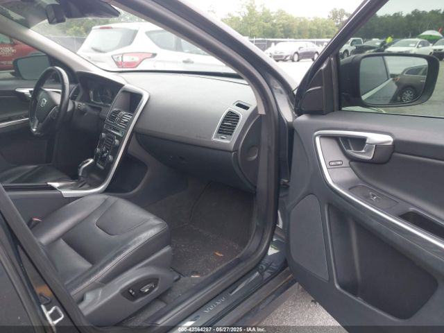2015 VOLVO XC60 YV440MDC0F2603635 Photo 4