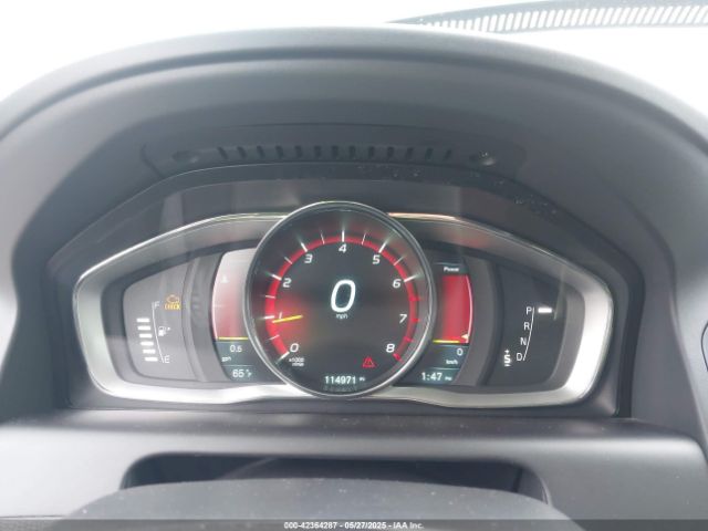 2015 VOLVO XC60 YV440MDC0F2603635 Photo 6