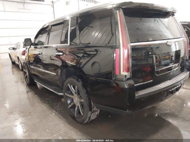 2015 CADILLAC ESCALADE 1GYS4MKJ2FR697650 Photo 2