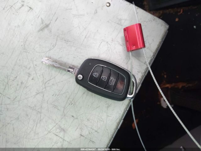 5NPE24AF2JH633890 Hyundai SONATA SE
