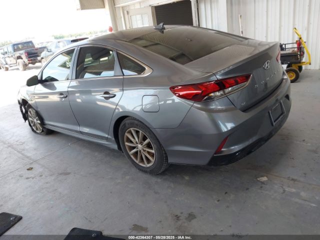 5NPE24AF2JH633890 Hyundai SONATA SE