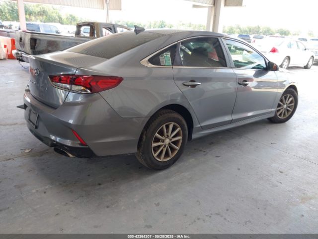 5NPE24AF2JH633890 Hyundai SONATA SE
