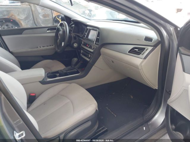 5NPE24AF2JH633890 Hyundai SONATA SE