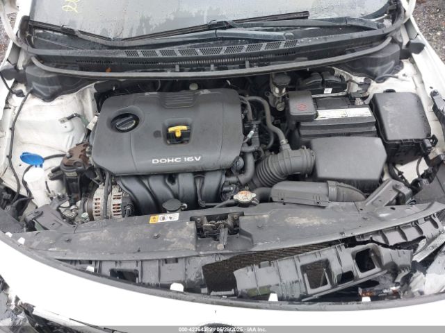 3KPFL4A72JE245203 KIA FORTE LX