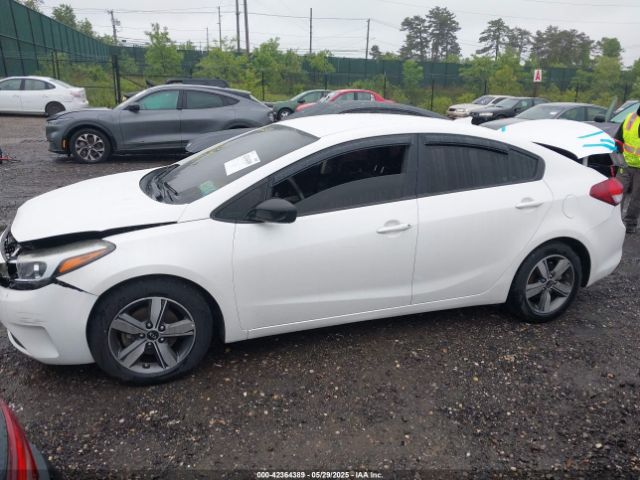 3KPFL4A72JE245203 KIA FORTE LX
