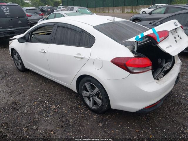3KPFL4A72JE245203 KIA FORTE LX