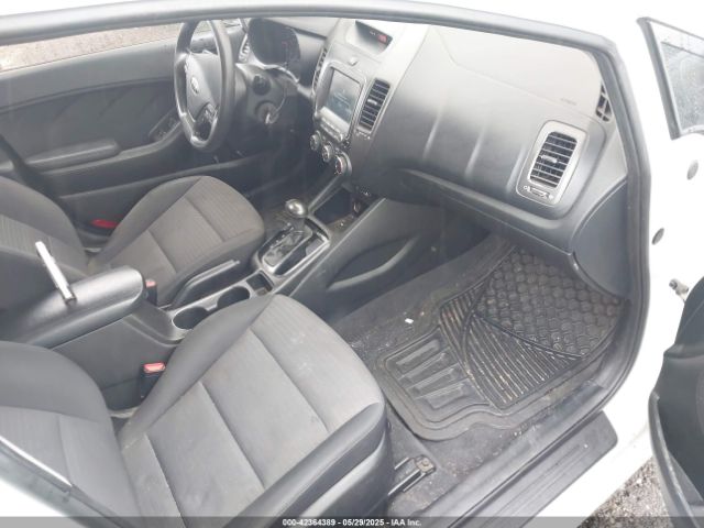 3KPFL4A72JE245203 KIA FORTE LX