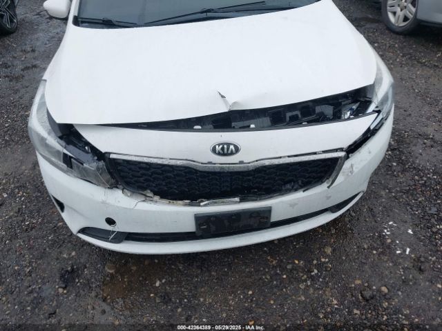 3KPFL4A72JE245203 KIA FORTE LX