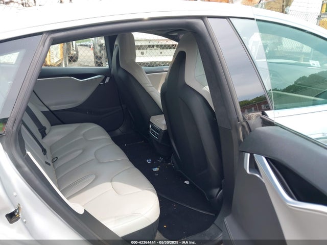 2015 TESLA MODEL S 5YJSA1E22FF116770 Photo 7