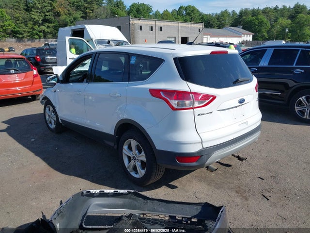 1FMCU9GX7FUB54274 Ford 2015