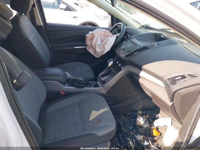 1FMCU9GX7FUB54274 Ford 2015