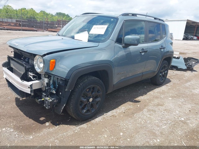 ZACCJBBB0JPH04294 Jeep Renegade Latitude 4x4