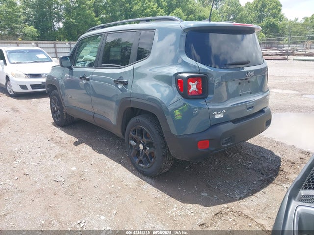 ZACCJBBB0JPH04294 Jeep Renegade Latitude 4x4