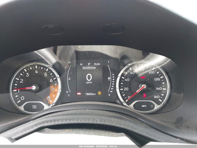 ZACCJBBB0JPH04294 Jeep Renegade Latitude 4x4