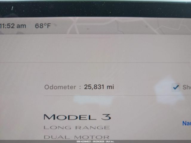 5YJ3E1EB7NF165647 Tesla 2022