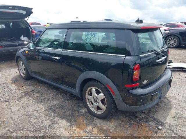 2010 MINI COOPER CLUBMAN WMWML3C51ATX37495 Photo 2
