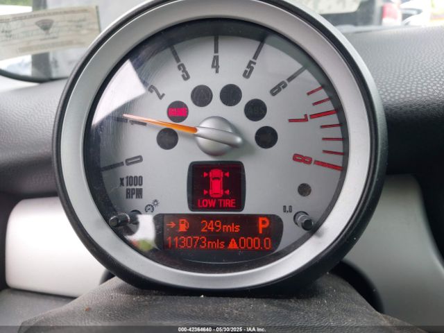 2010 MINI COOPER CLUBMAN WMWML3C51ATX37495 Photo 6