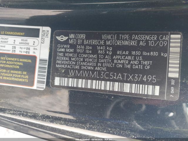 2010 MINI COOPER CLUBMAN WMWML3C51ATX37495 Photo 8