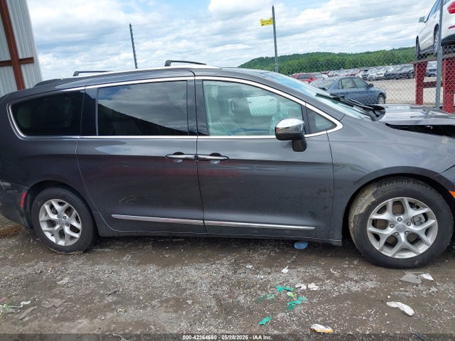 Chrysler Pacifica 2020 2C4RC1GG8LR156319 Image 13