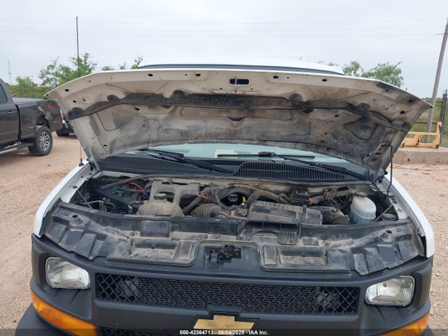 1GCWGAF18H1327361 Chevrolet lwn - di: direct injection, xlde