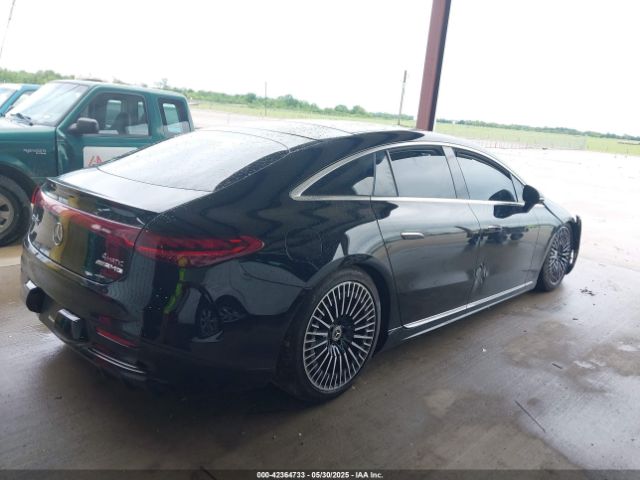 2022 MERCEDES-BENZ EQS 580 W1KCG4EB1NA021456 Photo 3