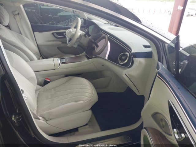 2022 MERCEDES-BENZ EQS 580 W1KCG4EB1NA021456 Photo 4