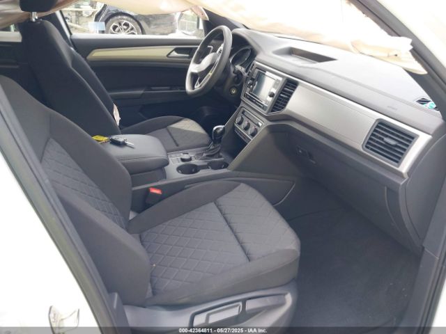 2020 VOLKSWAGEN ATLAS CROSS SPORT 1V2GC2CAXLC202612 Photo 4