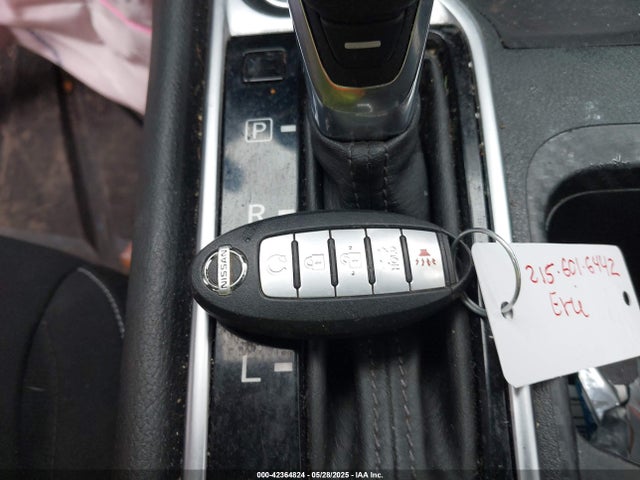 3N1AB8CVXMY215209 Nissan 2021