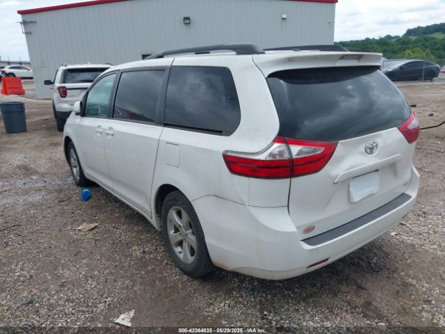 5TDKZ3DC9HS870293 Toyota Sienna Le 8 Passenger