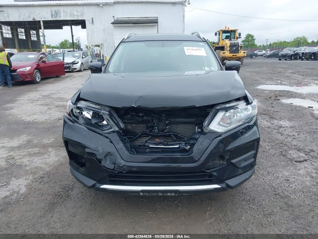 JN8AT2MV8JW322014 Nissan ROGUE SV