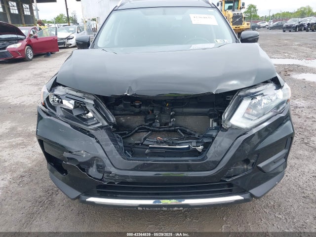 JN8AT2MV8JW322014 Nissan ROGUE SV