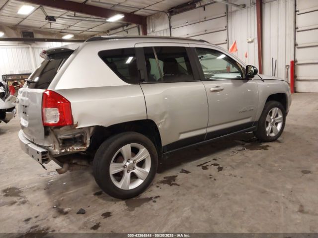 2012 JEEP COMPASS 1C4NJCBA1CD573741 Photo 3