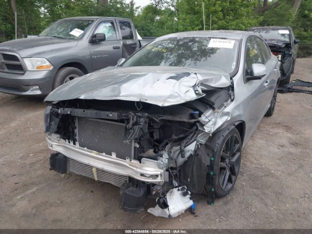 2018 VOLVO S60 YV140MTL8J2460375 Photo 1