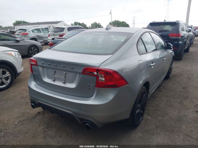 2018 VOLVO S60 YV140MTL8J2460375 Photo 3