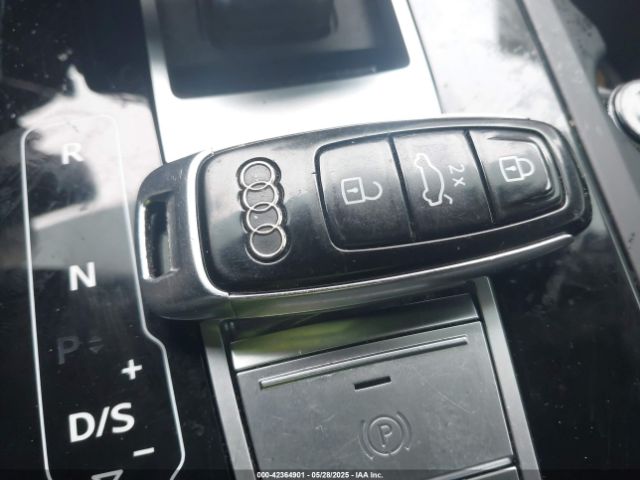 2021 AUDI Q8 WA1FVAF12MD032085 Photo 10