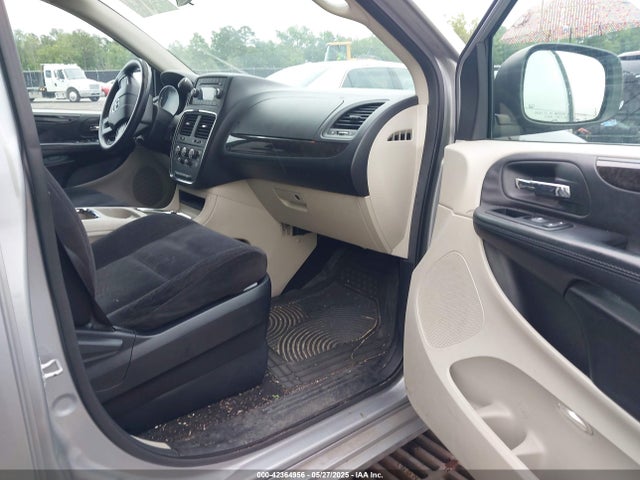 2C4RDGCGXER291391 Dodge Grand Caravan Sxt