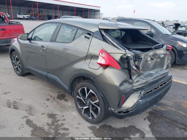 2021 TOYOTA C-HR JTNKHMBX1M1119111 Photo 2