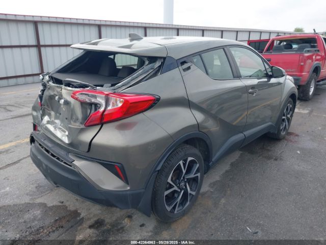 2021 TOYOTA C-HR JTNKHMBX1M1119111 Photo 3