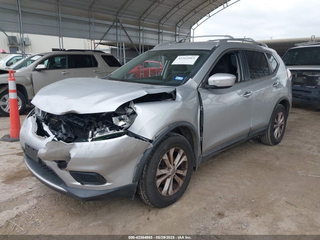 Nissan 2015 2015 KNMAT2MT1FP529212 Image 2