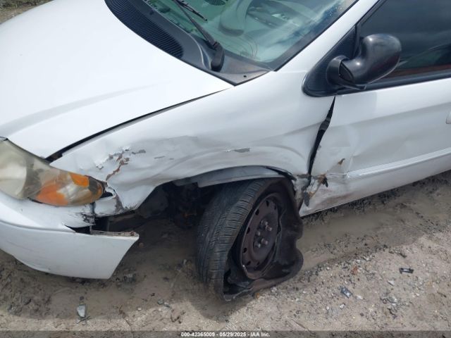 2001 CHRYSLER TOWN & COUNTRY 2C4GP44311R279553 Photo 5