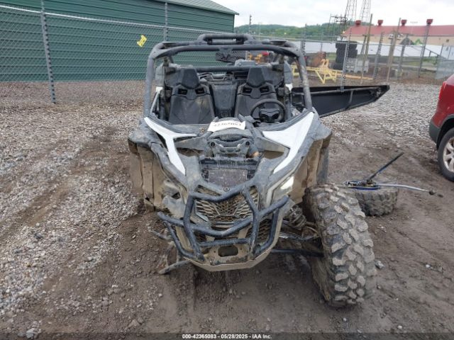 2024 CAN-AM MAVERICK X3 3JBVGAV44RE000612 Photo 4