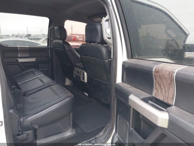 1FT7W2BTXKED26149 Ford F-250 Lariat